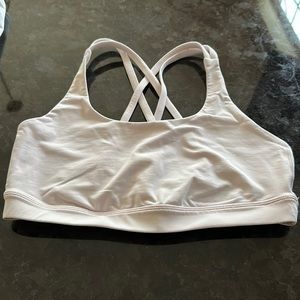 Lululemon Sport Bra , size 8,medium support,pink blush color , good condition